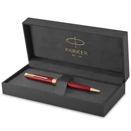 Parker Sonnet Kugelschreiber - Rote Lackierung mit Goldakzenten - Mittlere Spitze - Geschenkbox