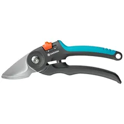 Gardena PremiumCut Gartenschere - Bypass-Schnitt für frisches Holz, ergonomische Griffe, in Deutschland hergestellt