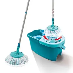 Leifheit CLEAN Twist Disc Mop Ergo 2.0 mit Mikrofaser-Bezug für nebelfeuchte Reinigung auf Fliesen und Laminat