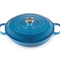 Le Creuset flache Auflaufform aus Gusseisen mit Deckel, 30 cm, 3,2 Liter, Marseille Blue