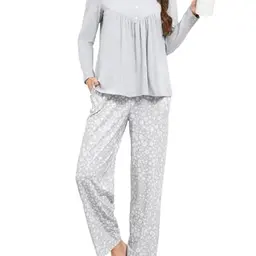 Reliwel Damen Pyjama aus Baumwolle – Bequemer Winter Schlafanzug mit Blumendruck und Plissiertem Saum, Grau