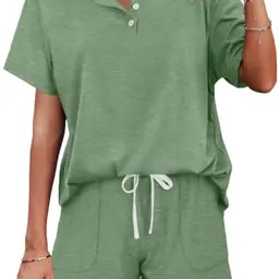 Desol Damen Jogginganzug Zweiteiler Sommer mit Henley V-Ausschnitt, Kurzarm-Shirt und Shorts