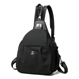 GoaePode Leichte Sling Bag für Damen & Herren - Verstellbarer Schulterrucksack aus Nylon für Reisen & Outdoor (Schwarz)