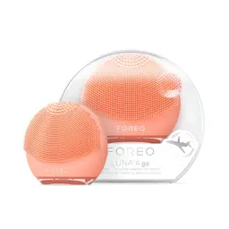 FOREO LUNA 4 go Gesichtsreinigungsbürste & Massage - Premium Hautpflege für alle Hauttypen - Peach Perfect