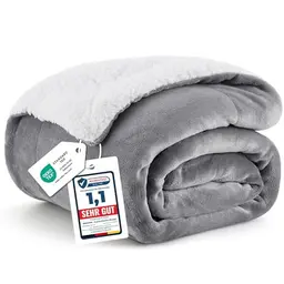 BEDSURE Kuscheldecke - Flauschige Decke für Couch, Warm & Gemütlich, Grau, 130x150 cm