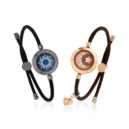 TOTWOO Intelligente Partnerarmbänder für Fernbeziehungen – Valentinstagsgeschenk mit Licht & Vibration