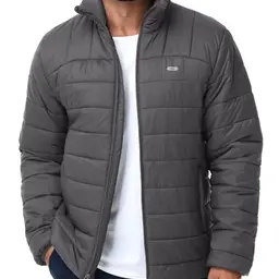 MIER Herren Pufferjacke, leichte, isolierte, gepolsterte Winterjacke mit Tasche, packbar, Dunkelgrau