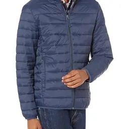 Amazon Essentials Herren Leichte Wasserabweisende Pufferjacke, Marineblau, Größe M