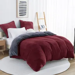 Viviland Winter Flanell Bettwäsche 200x200cm mit 2 Kissenbezügen 80x80cm - Kuschelige Fleece Bettdeckenbezüge in Rot