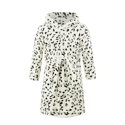 JZLPIN Unisex-Bademantel mit Kapuze für Kinder, Leopard, 4 Jahre
