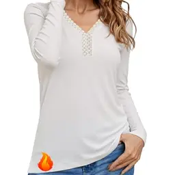 Damen Langarmshirt aus Baumwolle mit V-Ausschnitt und Spitzenausschnitt - Elegantes Basic in Weiß