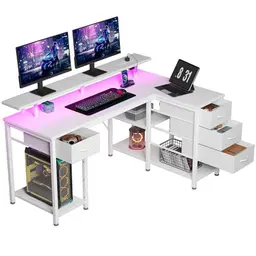 Seventable L-Form Computertisch mit 4 Schubladen, LED, Steckdosen & Monitorständer, für Homeoffice, Schlafzimmer & Wohnzimmer, Weiß, 140 cm