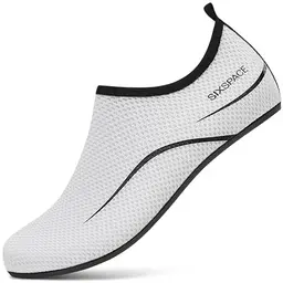 Sixspace Badeschuhe für Herren und Damen - Wasserschuhe in Weiß (47 EU)