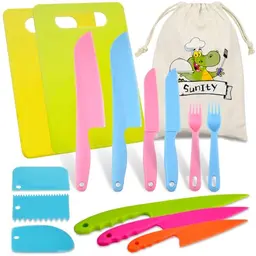 Xanotron Kindermesser Set 16-teilig – Hochwertige Küchenmesser für Kinder inkl. Holzmesser, Schneidebrett und Gabeln