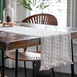 Weihnachtlicher Tischläufer mit Quasten – Beige, 30x180 cm für Küche und Feierlichkeiten