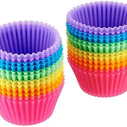 Amazon Basics Wiederverwendbare Silikon-Backförmchen, 24 Stück, Mehrfarbig