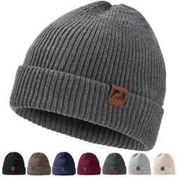 ricema Beanie Mütze Unisex - Warme Strickmütze in Dunkelgrau - Stylische Wintermütze für Herren und Damen