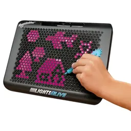 TOMY Lights Alive Megasketcher - Leuchtendes Zeichenbrett für Kinder ab 3 Jahre mit Stift und Schablonen