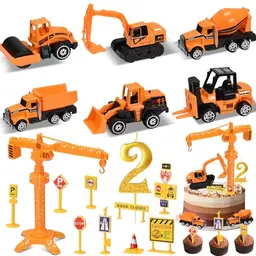 Tortendeko Baustelle für 2 Jahre, Bagger, Verkehrsschilder, Geburtstagskerzen, Kinderkuchen Deko