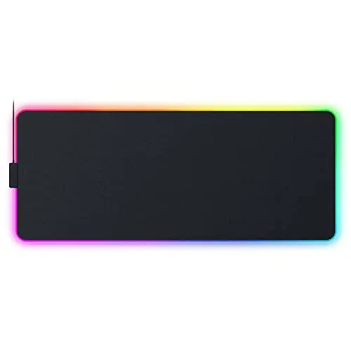 Razer Strider Chroma - XL Gaming-Mauspad mit RGB-Beleuchtung, rutschfester Unterseite, Schwarz