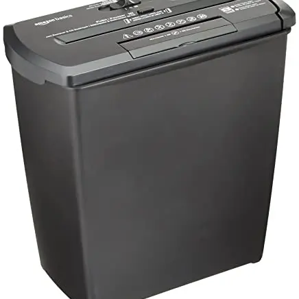 Amazon Basics Aktenvernichter, Streifenschnitt, 7-8 Blätter, Schwarz