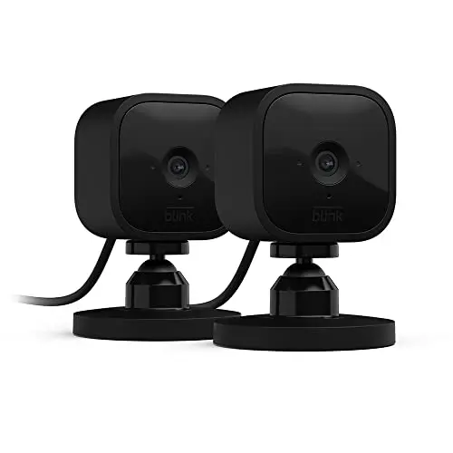 Blink Mini – Smarte Plug-in-Überwachungskamera für innen, 1080p HD, Nachtsicht, Zwei-Wege-Audio – 2 Kameras (schwarz)