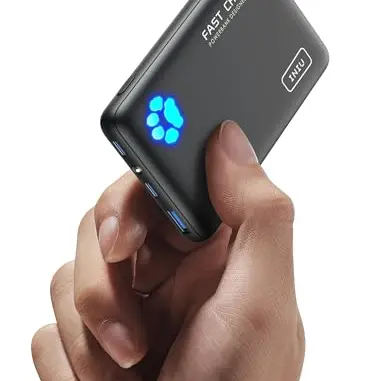 INIU Power Bank 10000mAh - Leicht & Stark, USB C, PD3.0, Kompatibel mit iPhone und Samsung