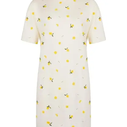 HUNKEMÖLLER Nachthemd mit Rundhalsausschnitt in Winter White (M/L)