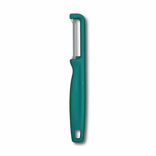 Victorinox Sparschäler Iota, Gemüse- und Obstscherer, zweischneidig, extra scharf, grün, Swiss Made