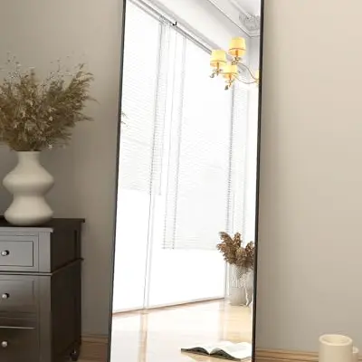 Koonmi Standspiegel 163 x 53 cm, minimalistischer Wandspiegel mit schwarzem Rahmen für Wohnzimmer und Schlafzimmer