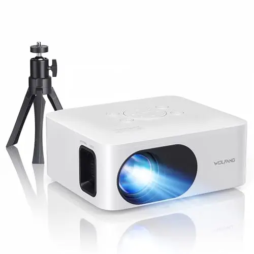 WOLFANG Mini Beamer Full HD 1080P, Tragbarer Outdoor Beamer mit Stativ für iOS/Android/Laptop