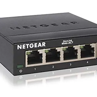 NETGEAR GS305 5-Port Gigabit LAN Switch - Robustes Metallgehäuse, lüfterlos, Schwarz