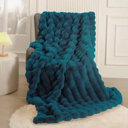 Gezu Flauschige Kuscheldecke 150x200cm Blau - Weiche Fuzzy Decke für Couch, Bett und Büro