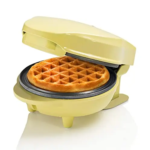 Bestron Mini-Waffeleisen für klassische Waffeln im Retro Design, 550 Watt, Gelb