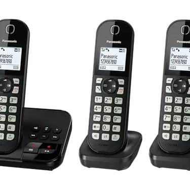 Panasonic KX-TGC463GB Schnurloses Telefon mit Anrufbeantworter und 3 Mobilteilen, Schwarz
