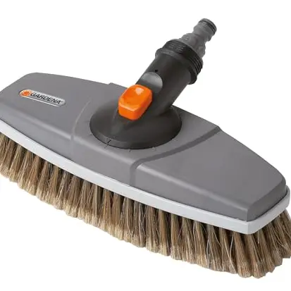 Gardena Waschbürste für das Cleansystem – Ideal für empfindliche Oberflächen und die Autowäsche