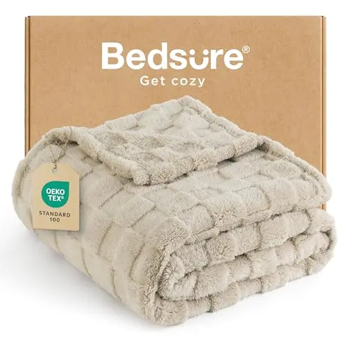 BEDSURE Kuscheldecke - Flauschige Fleecedecke in Beige, 130 x 170 cm, Weiche warme Decke für Wohn- und Kuschelbereiche