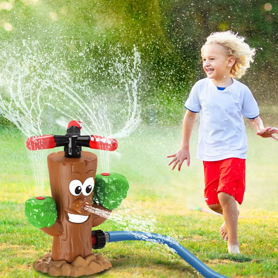Xerteam Wassersprinkler für Kinder, Wasser-Spielzeug, Gartenspritzer, Sommer Splash, für Jungen & Mädchen 3-12 Jahre (Brauner Holzpfahl)